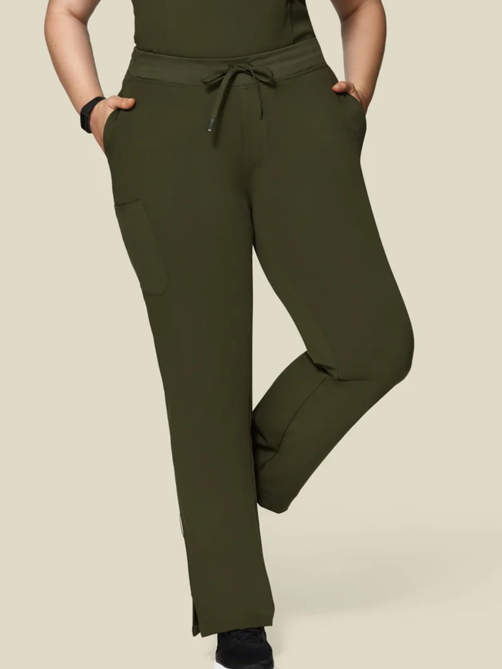 Mandala 6 pocket scrub top and 9 pocket cargo pants olive medium and med petite - Picture 7 of 7